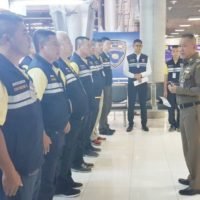 Die Einwanderungsbehörden bereiten sich auf eine schnellere Abfertigung bei der Einreise vor