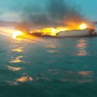 Neun britische Passagiere entkommen dem Feuer auf einer Luxusyacht