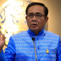 Prayuth beharrt darauf, dass das Wohlfahrtsprogramm über 63 Milliarden Baht nichts mit der Wahl zu tun hat
