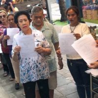 Aktivist hat die Kampagne gegen die Anti-Korruptions-Kommission gestartet und sammelt Unterschriften