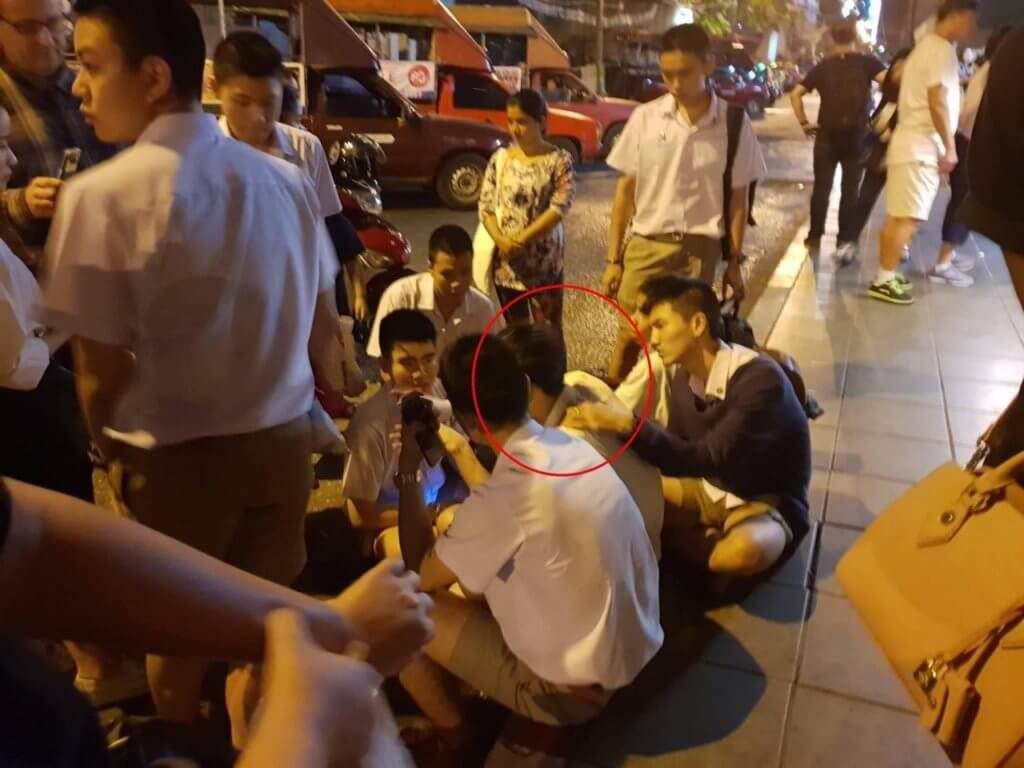 China ehrt 13 thailändische Schüler, die den Selbstmord eines Chinesen verhinderten
