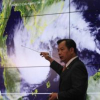 11 südliche Provinzen in Alarmbereitschaft, nachdem sich Tropensturm Pabuk nähert