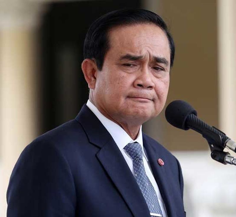Trotz aller Beschwerden darf Prayuth darf seine mobilen Kabinettssitzungen fortsetzen
