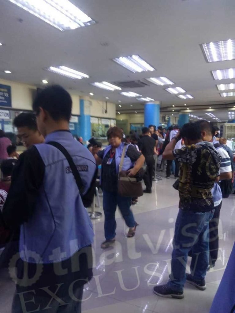 Die Tochter der Alzheimer Mutter lobt die philippinische Einwanderungsbehörde