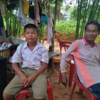 1,2 Millionen Baht Spende für einen 12-jährigen Schüler, der sich um seine jüngeren Geschwister kümmert