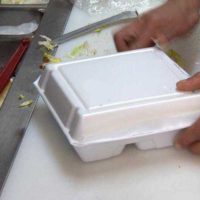 Tesco Lotus will die Verwendung von Lebensmittelbehältern aus Polystyrolschaum ab dem 1. Juli endgültig einzustellen
