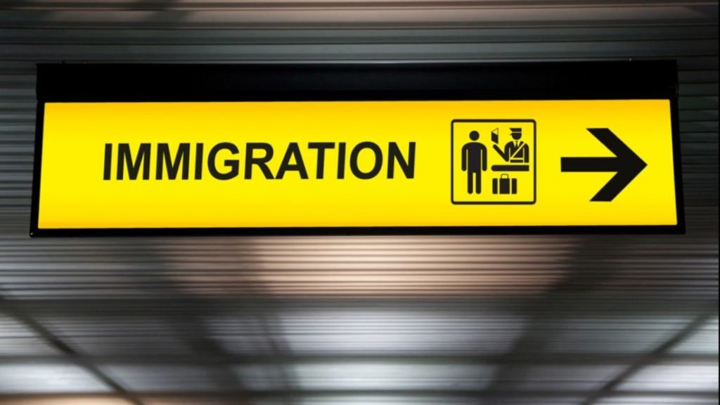 Die TM30 Anforderungen sind nicht wirklich so schwer, sagt die Einwanderungspolizei