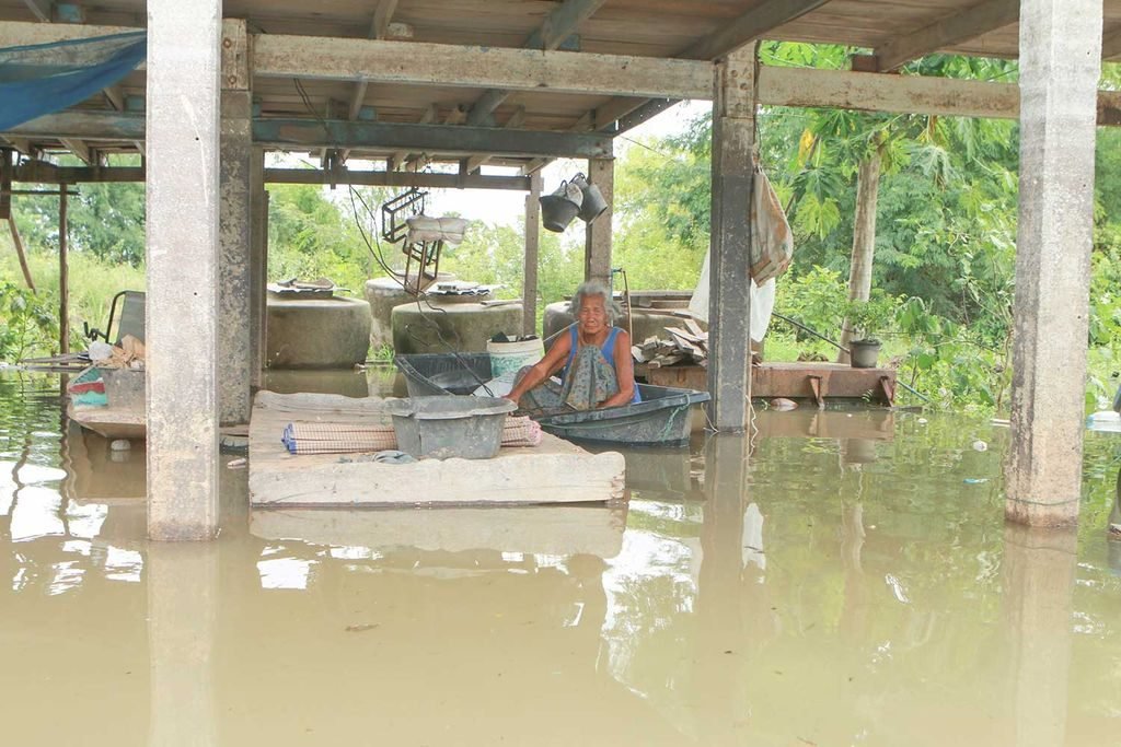 Den schon überfluteten Gebieten droht noch mehr Regen, Hochwasser und Überschwemmungen