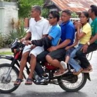 Kein Helm? – In Thailand kein Problem!