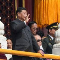 Alle Versuche, China zu spalten, führen dazu, dass " die Leichen zerschlagen und ihre Knochen zu Pulver zermahlen werden“, sagte Präsident Xi Jinping