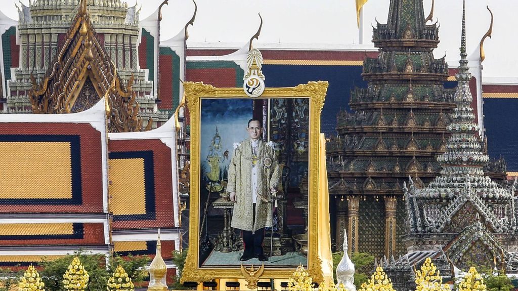 Es ist drei Jahre her, dass Seine Majestät König Bhumibol Adulyadej am 13. Oktober 2016 verstorben ist