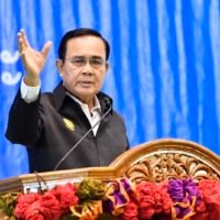 Premierminister Prayuth sagt, die Regierung arbeitet für alle Menschen
