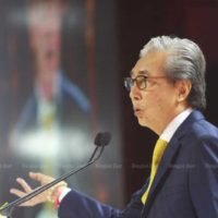 Minister Somkid fordert die Öffentlichkeit auf, die wirtschaftlichen Probleme Thailands nicht zu häufig zu erörtern