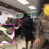 Ein Thai wollte sich mit 400.000 Baht bei der thailändischen Polizei einkaufen