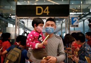Nicht nur chinesische Reisende bleiben fern, da das Coronavirus weiter den thailändischen Tourismus erschüttert