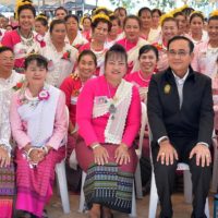 Prayuth verspricht den Menschen in Phayao die Dürre zu lindern
