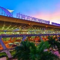 Zwei wichtige Persönlichkeiten aus der Luftfahrt treten wegen der Reaktion der Regierung und dem „Versauen“ der Viruskrise zurück