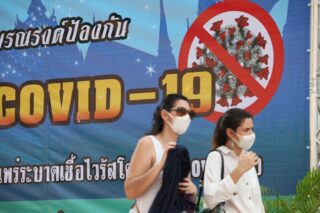 Tourismusunternehmen fordern eine zweiwöchige Sperrung, um die Ausbreitung des Coronavirus zu stoppen