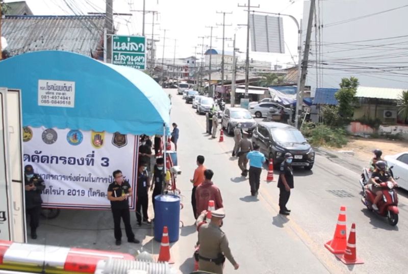 Pattaya erlebte mit den Straßensperren einen ersten chaotischen Tag
