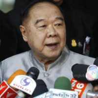 Laut einer Umfrage ist General Prawit Wongsuwon der beste Kandidat für das Amt des Parteiführers