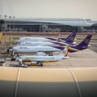 Keine soziale Distanzierung mehr auf Inlandsflügen in Thailand