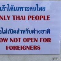Busunternehmen und Tempel in Bangkok verbietet Ausländern den Zugang