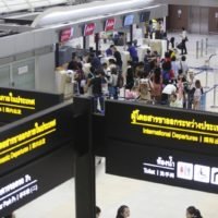 Thailändische Einwanderungsbeamte warnen Ausländer, dass sie das Land vor dem 26. September verlassen müssen.