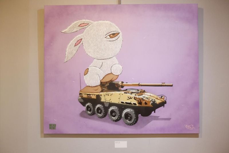 Der Künstler, der der Junta Kopfschmerzen macht