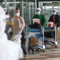 Sieben weitere infizierte Covid-19 Ankünfte in Thailand