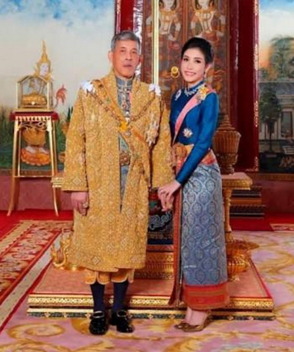 Thailands König Maha Vajiralongkorn begnadigt seine Geliebte