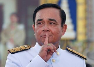 Thailand sucht nach einem neuen Finanzminister, um die Wirtschaft in der Krise zu bekämpfen