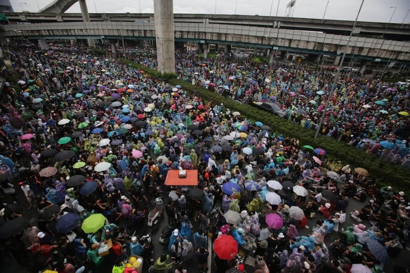 Das Parlament muss eingreifen, um die Krise zu beenden, sagt ein Gelehrter