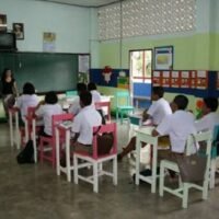 Ein Programm soll Kinder aus lokalen und internationalen Schulen zusammenbringen