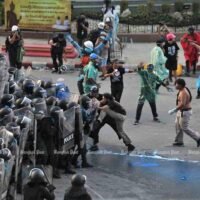 Die Polizei will mindestens 30 Demonstranten wegen der Kundgebungen vor dem Parlament anklagen