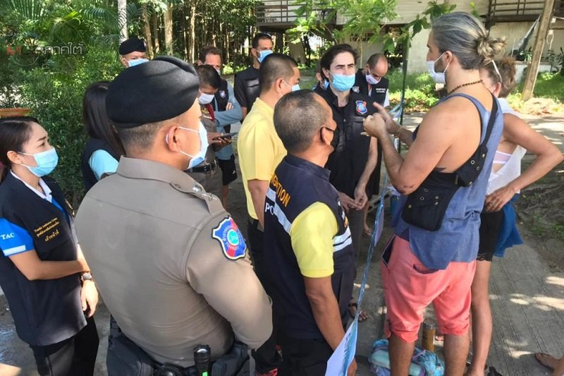 Mehr als 100 Ausländer wurden mit 5 Millionen Baht bei einem Betrug mit Bildungsvisa abgezockt