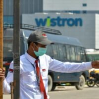 Arbeiter schimpfen in der iPhone Fabrik in Indien über Ausbeutungsansprüche