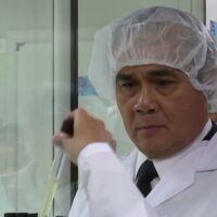 Prayuth verspricht, das die Regierung COVID-19 Impfstoff für alle Thailänder kaufen kann