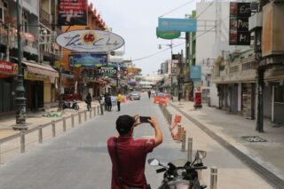 Das Spritzen von Wasser ist zu Songkran wahrscheinlich verboten