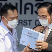 Die thailändische Regierung steht vor einer Gegenreaktion, da die dritte Welle von COVID Thailand zu verschlingen droht