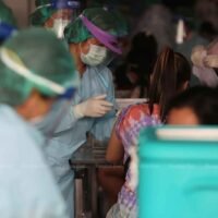 Alle Ausländer, die im Rahmen des thailändischen Impfplans für den Covid-19 Impfstoff in Frage kommen