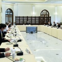 Prayuth sucht nach Hilfe des Privatsektors bei der Beschleunigung der Impfstoff Vergabe