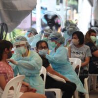 Bangkok fügt weitere Impfstationen hinzu