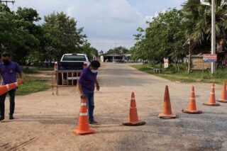 In Nakhon Ratchasima wurde ein weiteres Dorf gesperrt, Garnelenmarkt in Ayutthaya wurde wiedereröffnet.