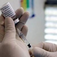 Vietnam verzeichnet den ersten Tod aufgrund einer Nebenwirkung des COVID-19 Impfstoffs von AstraZeneca