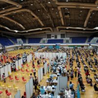 Prayuth entschuldigt sich für Verzögerungen bei der Massenimpfungskampagne