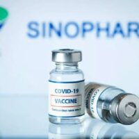 Tausende erhalten den Sinopharm Impfstoff