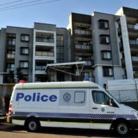 Die Polizei von Sydney fordert das Militär auf, die Sperrung durchzusetzen