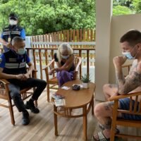 Polizei nimmt 2 deutsche Drogenflüchtlinge fest