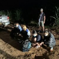 Illegale Migranten und thailändische Helfer in Tak gefangen