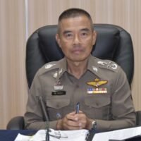 der stellvertretende nationale Polizeichef Polizei General Manu Mekmok